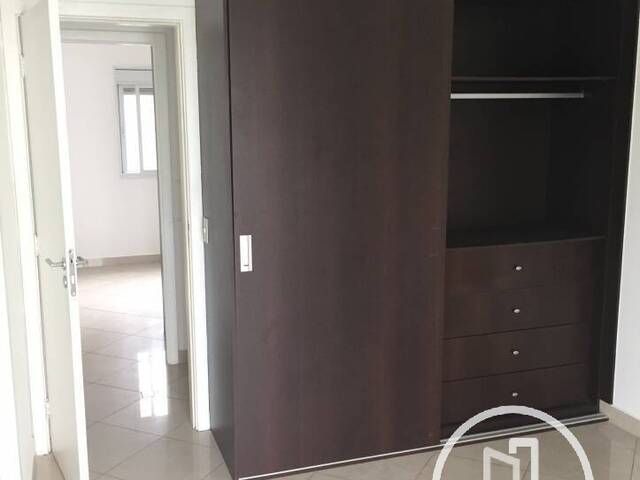 Apartamento para Comprar em São Paulo - 2