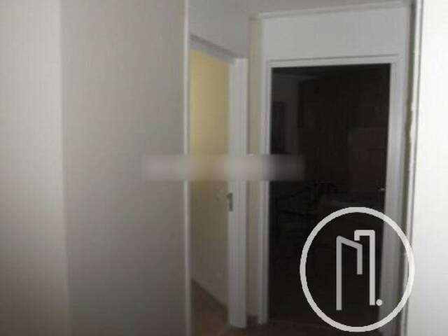 Apartamento para Comprar em São Paulo - 2