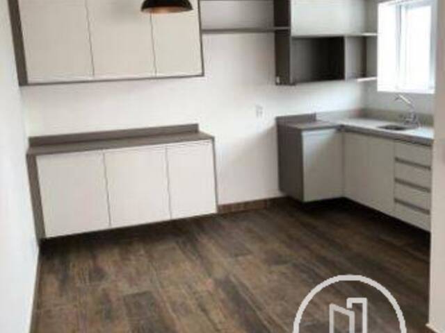 Apartamento para Comprar em São Paulo - 2