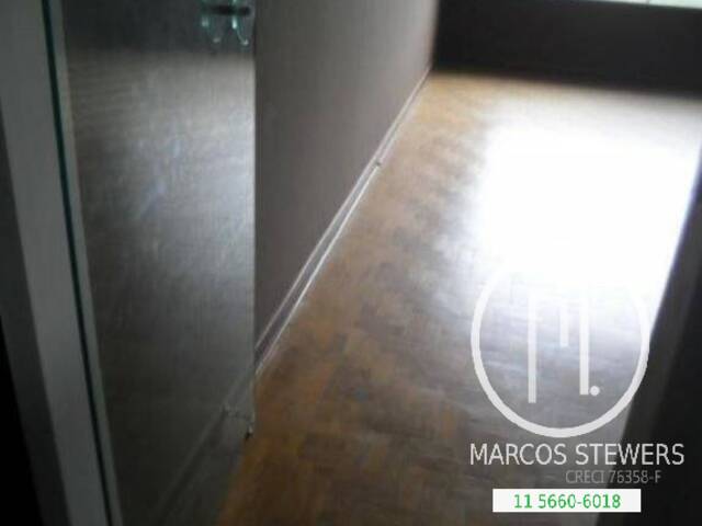 Casa para Comprar em São Paulo - 2