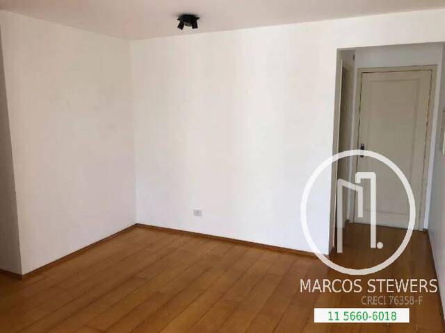 Apartamento para Comprar em São Paulo - 2