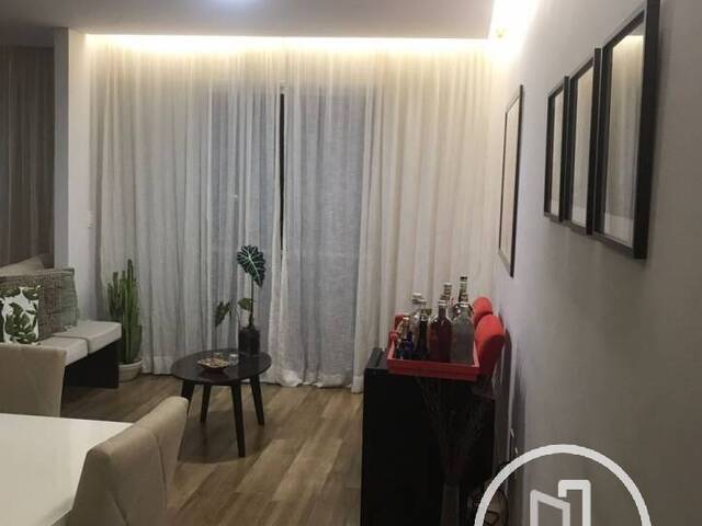 Apartamento para Comprar em São Paulo - 3
