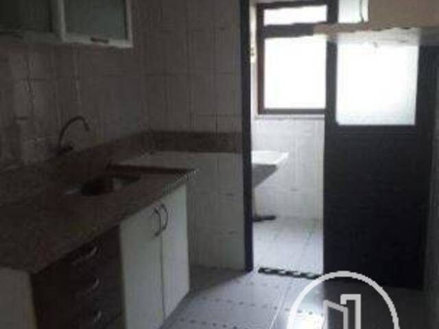 #7e5f13 - Apartamento para Comprar em São Paulo - SP - 2