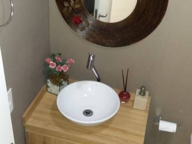 Apartamento para Comprar em São Paulo - 2