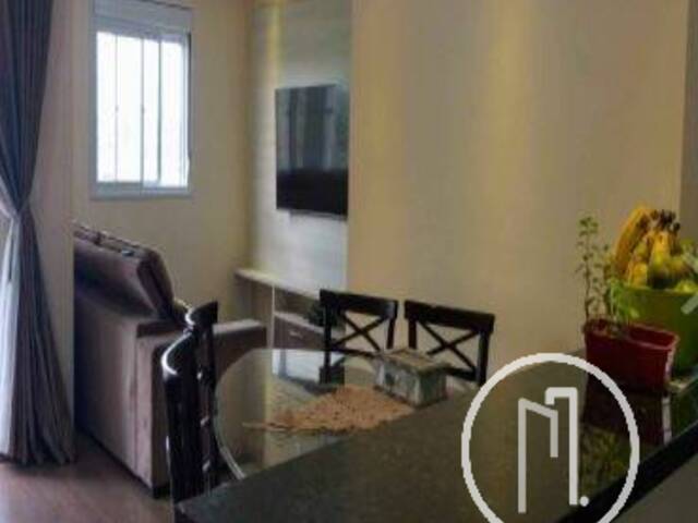 Apartamento para Comprar em São Paulo - 2