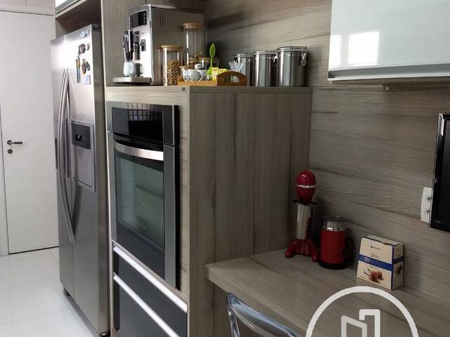 Apartamento para Comprar em São Paulo - 2