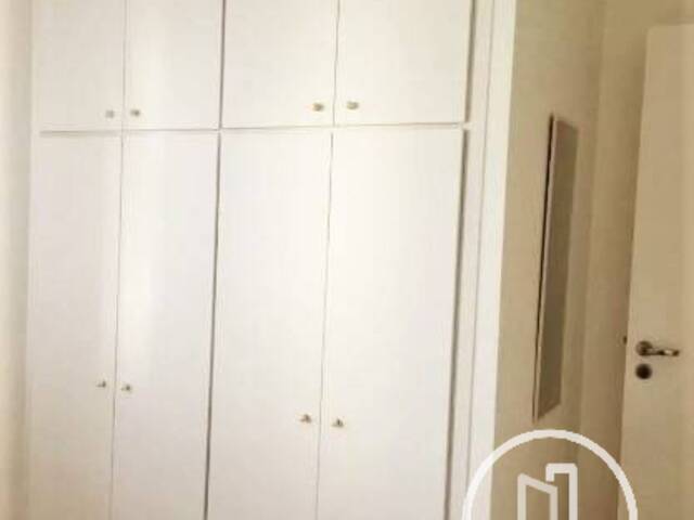 Apartamento para Comprar em São Paulo - 2