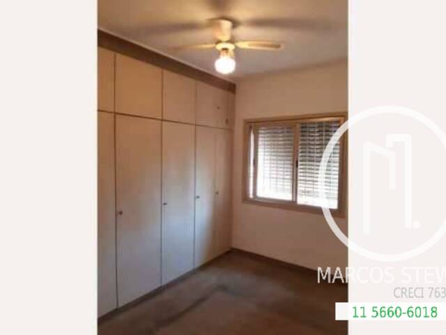 Casa para Comprar em São Paulo - 4