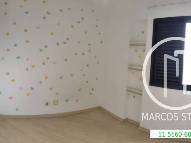 Apartamento para Comprar em São Paulo - 2