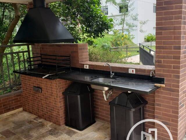 Apartamento para Comprar em São Paulo - 2