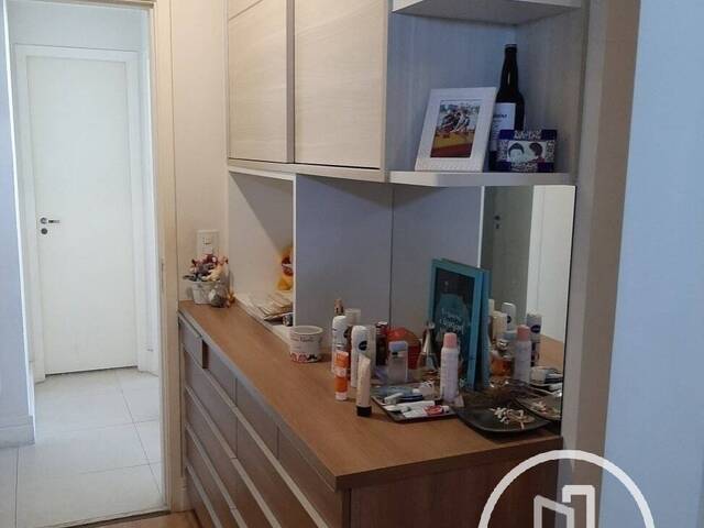Apartamento para Comprar em São Paulo - 2