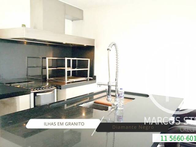 Casa para Comprar em São Paulo - 2