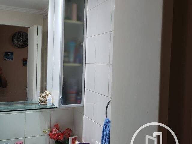 Apartamento para Comprar em São Paulo - 2