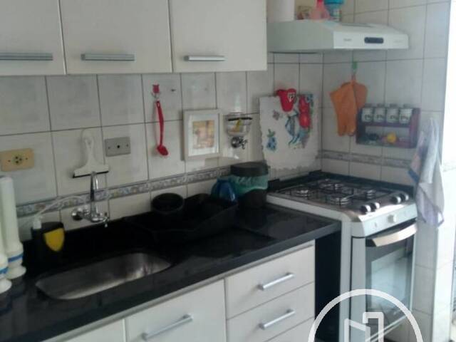 Apartamento para Comprar em São Paulo - 2
