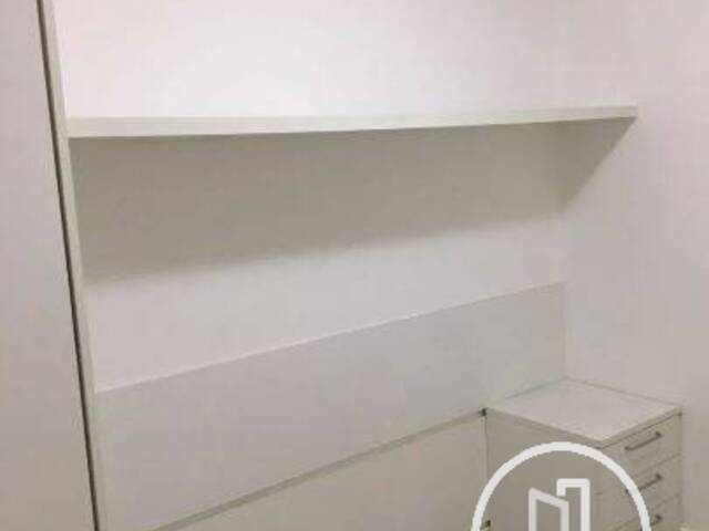 Apartamento para Comprar em São Paulo - 2