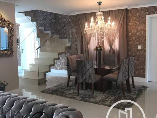 Casa para Comprar em São Paulo - 2