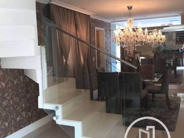 Casa para Comprar em São Paulo - 3