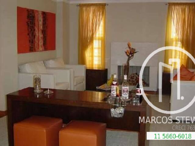 Casa para Comprar em São Paulo - 2