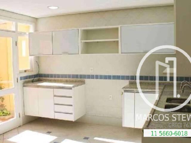 Casa para Comprar em São Paulo - 3