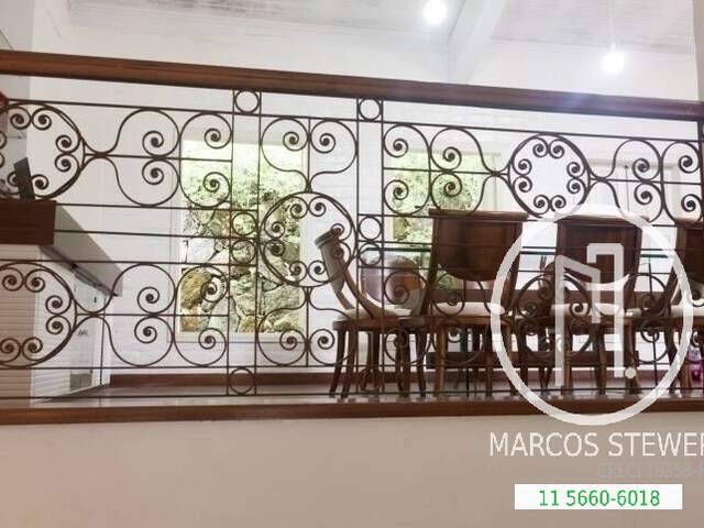 Casa para Comprar em Embu das Artes - 4