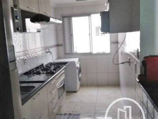 Apartamento para Comprar em São Paulo - 2