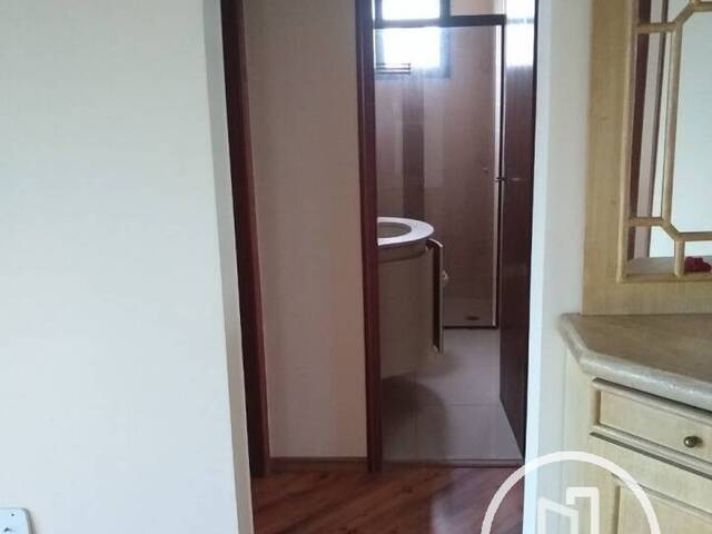 Apartamento para Comprar em São Paulo - 3