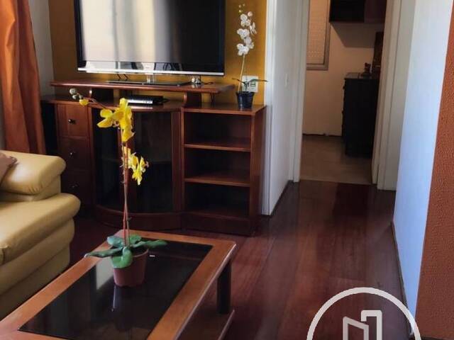 Apartamento para Comprar em São Paulo - 2