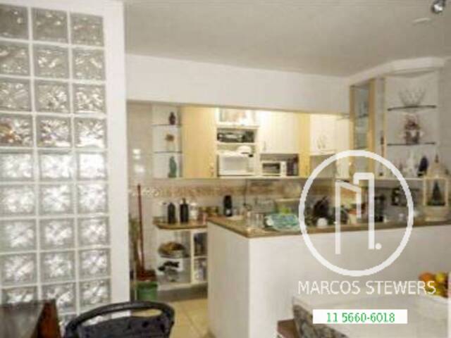 Casa para Comprar em São Paulo - 2