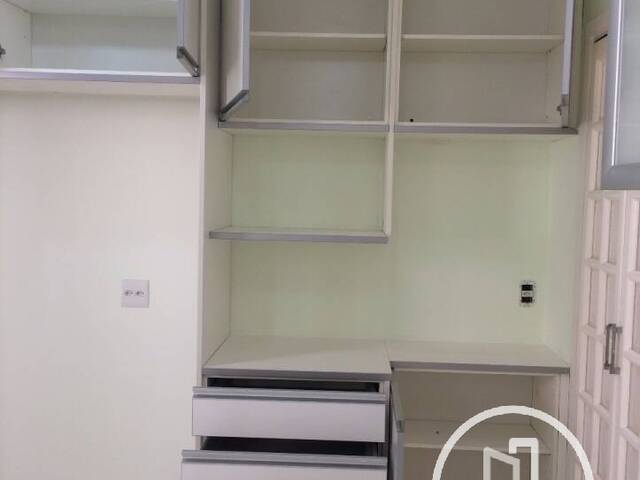 Apartamento para Comprar em São Paulo - 2